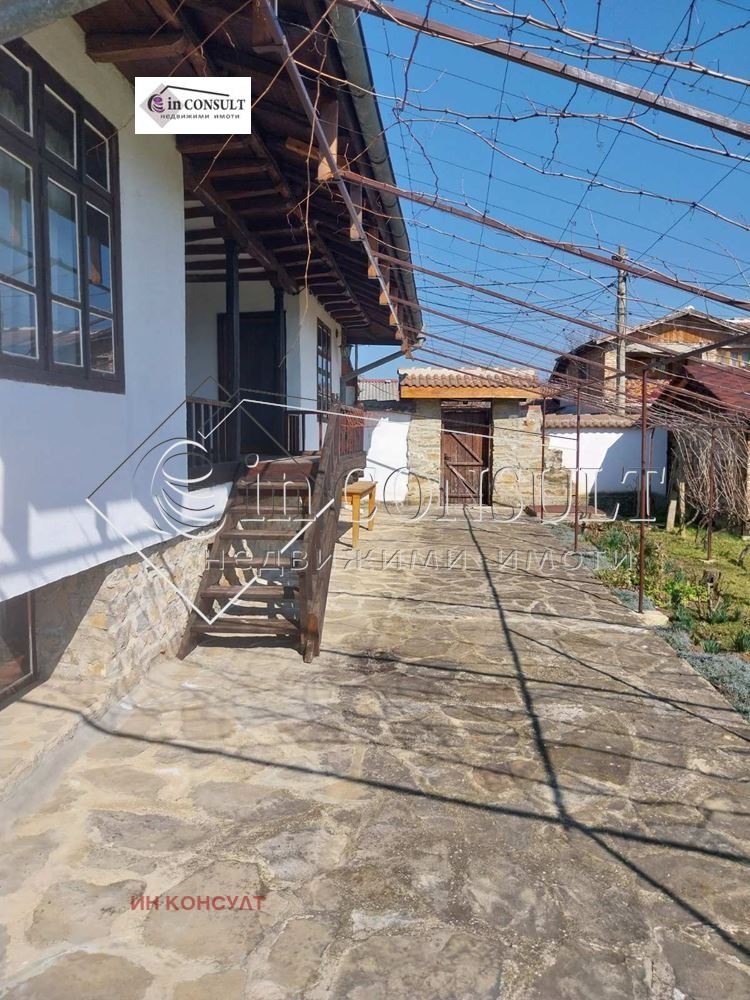 Продава КЪЩА, с. Аспарухово, област Варна, снимка 2 - Къщи - 53723605