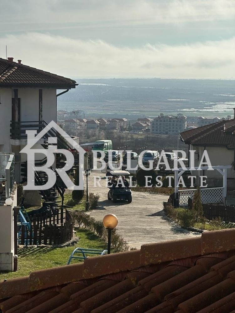 Продава КЪЩА, с. Кошарица, област Бургас, снимка 2 - Къщи - 54515959