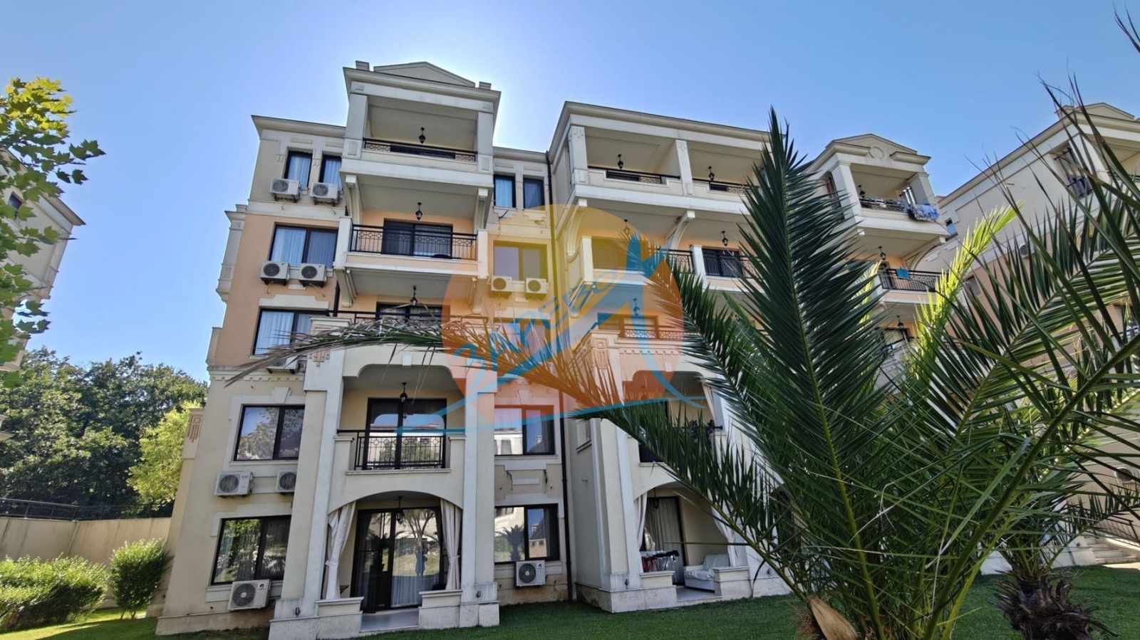 Продава 2-СТАЕН, гр. Созопол, област Бургас