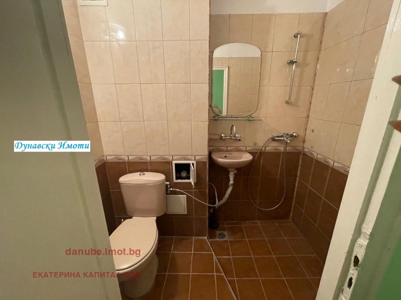 Продава  2-стаен град Русе , Възраждане , 61 кв.м | 34038724 - изображение [15]