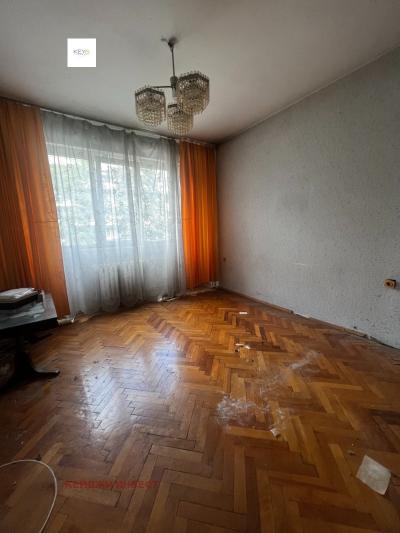 Zu verkaufen  2 Schlafzimmer Sofia , Nadeschda 1 , 85 qm | 21310020 - Bild [2]