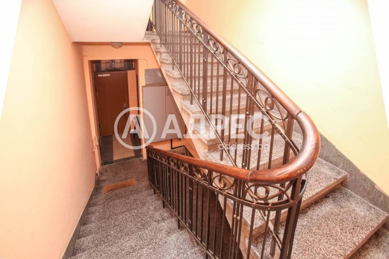 En venta  3+ dormitorios Sofia , Tsentar , 181 metros cuadrados | 49042137 - imagen [16]