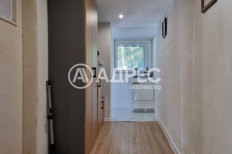 Продава ЕТАЖ ОТ КЪЩА, гр. София, гр. Банкя, снимка 8 - Етаж от къща - 53267849