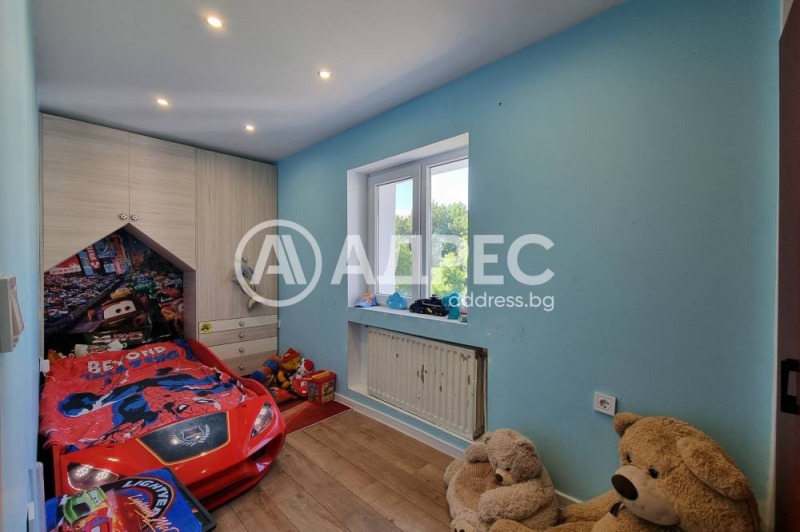 Продава ЕТАЖ ОТ КЪЩА, гр. София, гр. Банкя, снимка 6 - Етаж от къща - 53267849