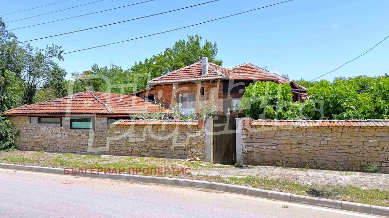 Продава КЪЩА, с. Братя Даскалови, област Стара Загора, снимка 1 - Къщи - 46254546