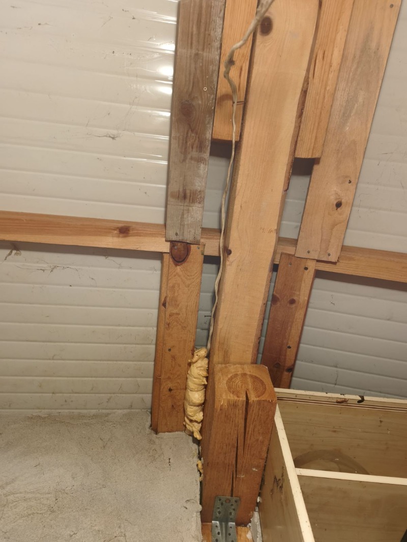 Продава КЪЩА, гр. Плевен, м-т Мъртва долина, снимка 13 - Къщи - 52856289