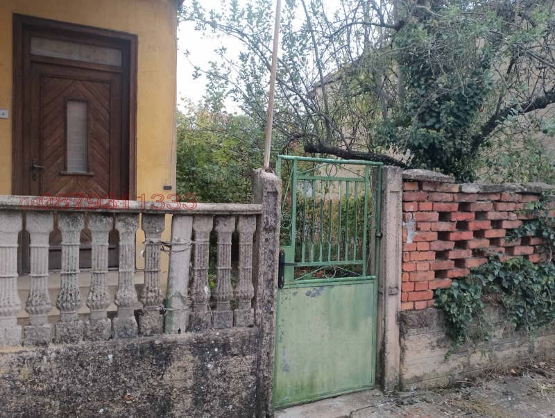 Продава КЪЩА, с. Дерманци, област Ловеч, снимка 6 - Къщи - 53197731