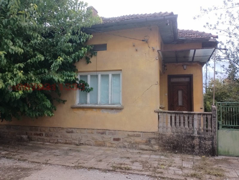 Продава КЪЩА, с. Дерманци, област Ловеч, снимка 7 - Къщи - 53197731