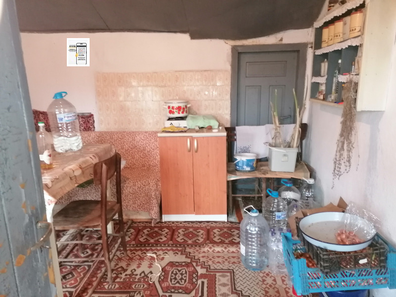 Продава КЪЩА, с. Дъбовик, област Добрич, снимка 11 - Къщи - 53212098