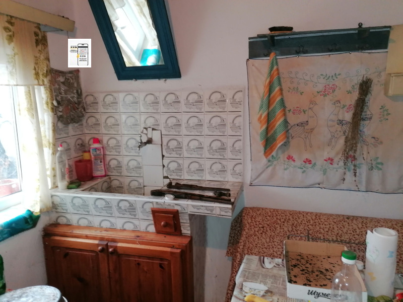 Продава КЪЩА, с. Дъбовик, област Добрич, снимка 10 - Къщи - 53212098