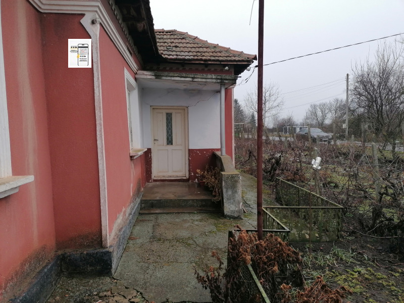 Продава КЪЩА, с. Дъбовик, област Добрич, снимка 12 - Къщи - 53212098