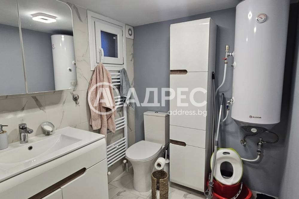 Продава КЪЩА, с. Вакарел, област София област, снимка 11 - Къщи - 53985854