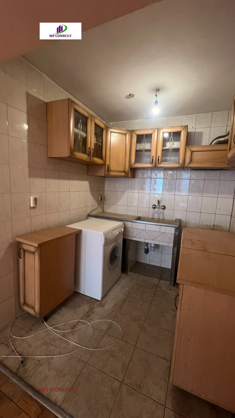 Продава 2-СТАЕН в град Варна, Окръжна болница-Генерали - 75 кв.м / 159 000 € » 310 976.97 лв., МП КОНСУЛТ