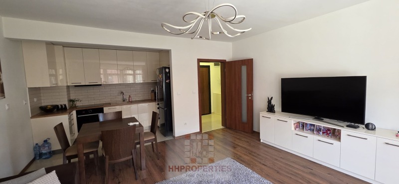 Продава  2-стаен град Пловдив , Остромила , 79 кв.м | 34890249 - изображение [16]