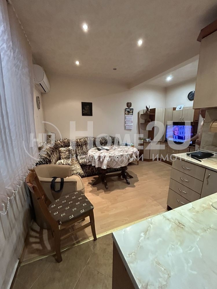 Продава  2-стаен град Варна , Погреби , 48 кв.м | 96506637
