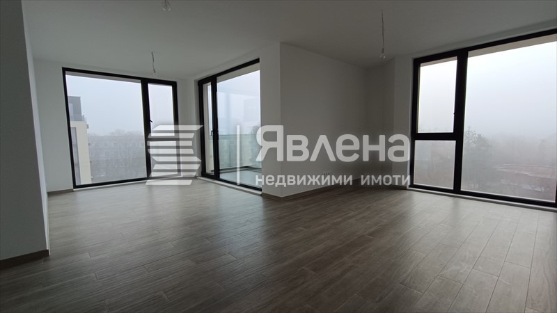 Προς πώληση  3 υπνοδωμάτια Βαρνα , κ.κ. Σβ.Σβ. Κονσταντην η Ελενα , 142 τ.μ | 44259749 - εικόνα [2]