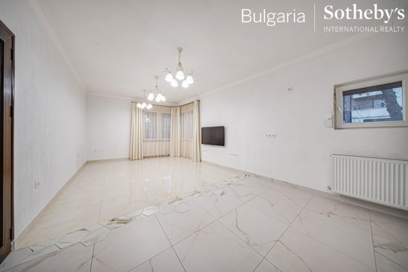 Продава КЪЩА, гр. София, Оборище, снимка 4 - Къщи - 53004884