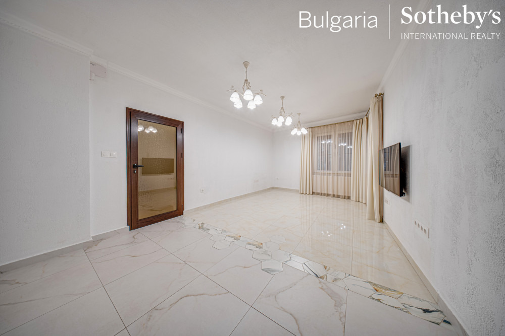 Продава КЪЩА, гр. София, Оборище, снимка 7 - Къщи - 53004884