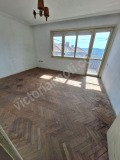 Продава МНОГОСТАЕН, град Велико Търново, Център • 133000 € / 260125.39 лв. • 51608161 8