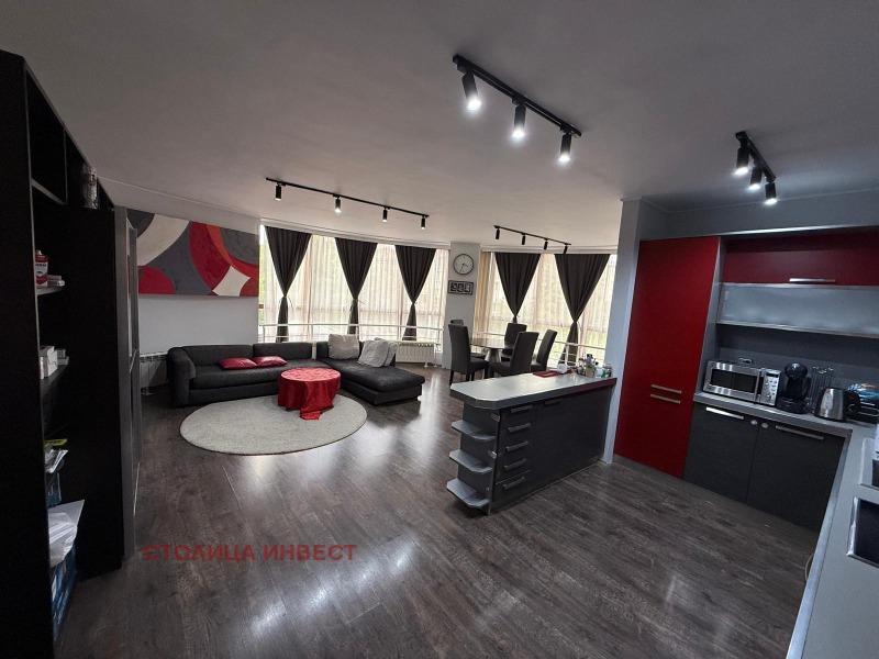 Продава 3-СТАЕН в град Русе, Възраждане - 120 кв.м / 258 000 € » 504 604.14 лв., СТОЛИЦА ИНВЕСТ