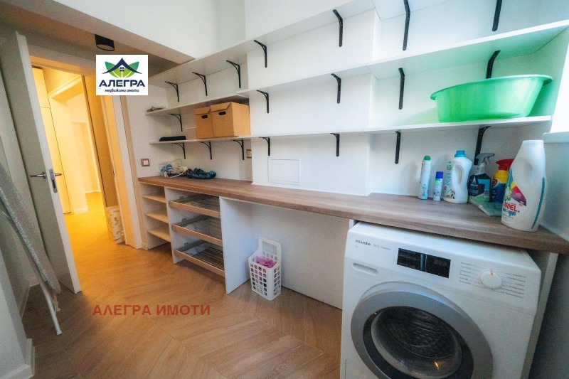 Продаја  2 спаваће собе Софија , Центар , 140 м2 | 23939148 - слика [9]