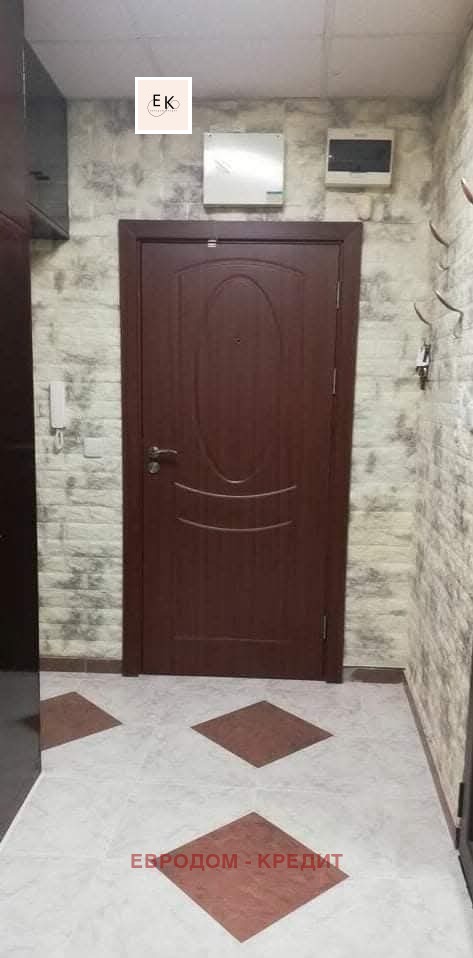 Продава 3-СТАЕН, гр. Стара Загора, Ремиза, снимка 2 - Апартаменти - 54779875