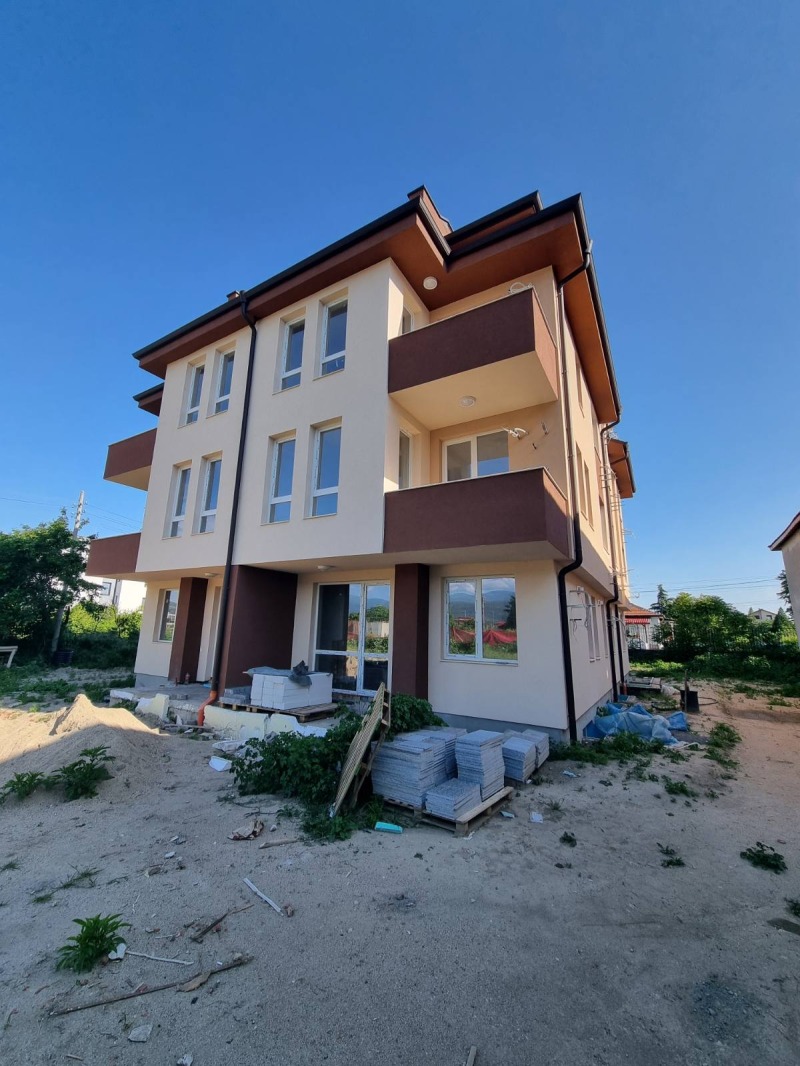 Til salgs  3 soverom Plovdiv , Komatevo , 116 kvm | 32539910 - bilde [3]