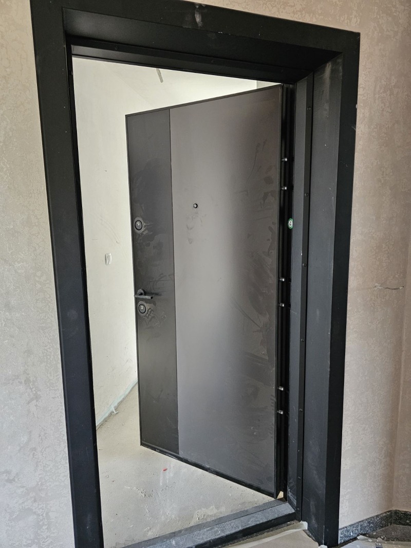 Eladó  3 hálószobás Plovdiv , Komatevo , 116 négyzetméter | 32539910 - kép [6]