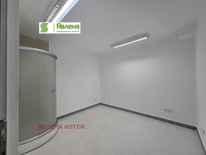 Til salg  Butik Sofia , Reduta , 95 kvm | 58470174 - billede [2]