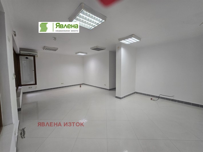 Til salg  Butik Sofia , Reduta , 95 kvm | 58470174