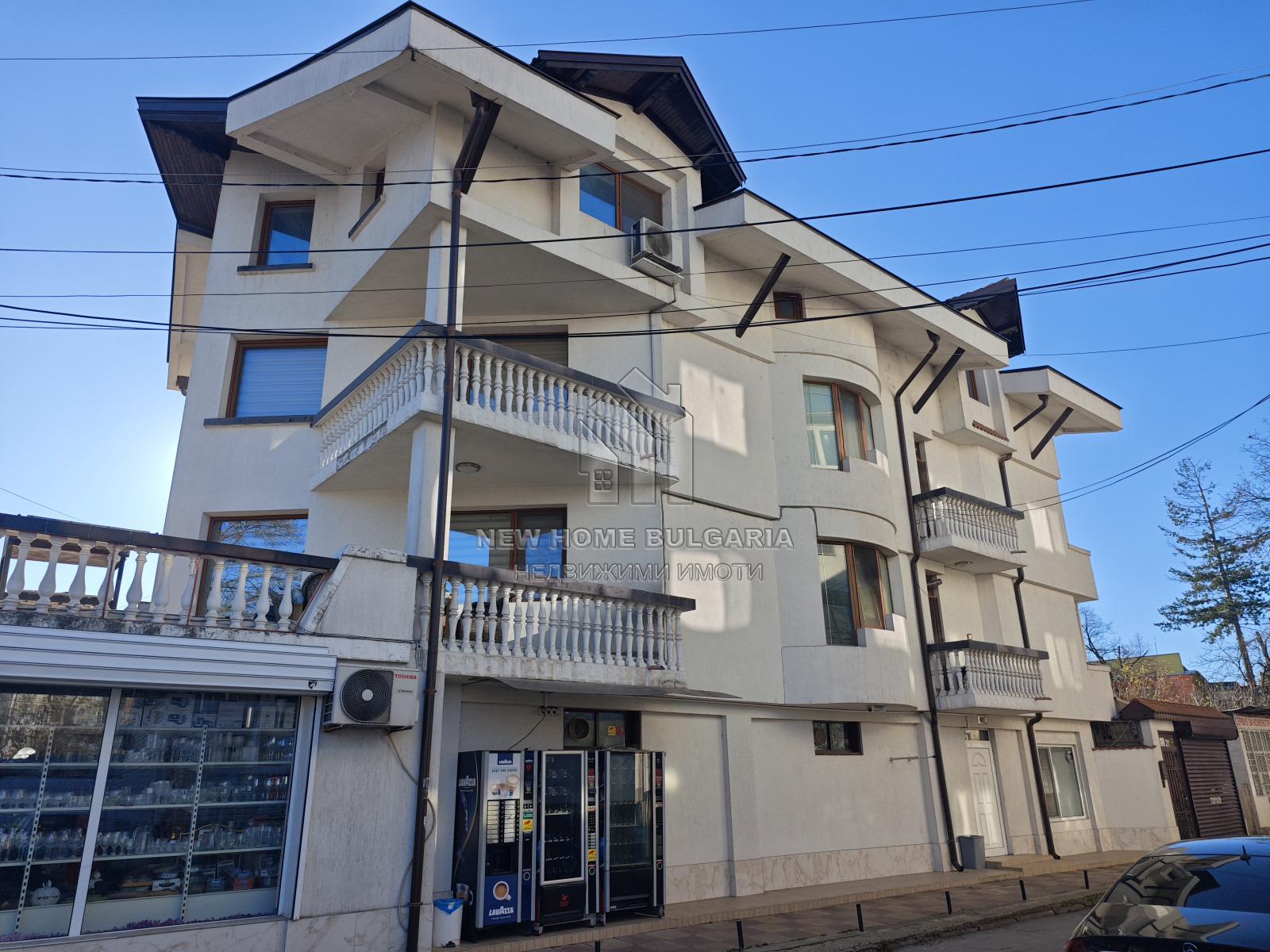 Продава КЪЩА, гр. София, Надежда 4, снимка 2 - Къщи - 51195426