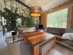 Casa Novo selo, região Plovdiv