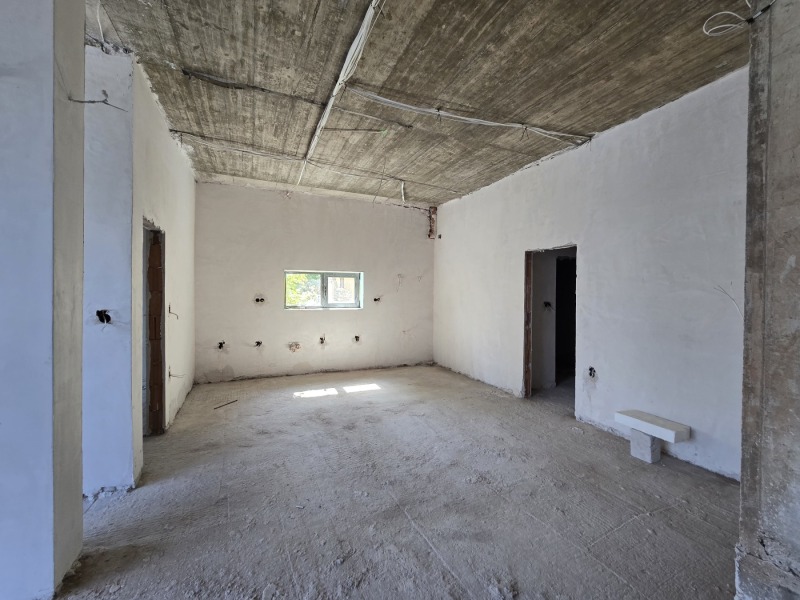 Na sprzedaż  2 sypialnie Plewen , Szirok centar , 127 mkw | 28775765 - obraz [8]