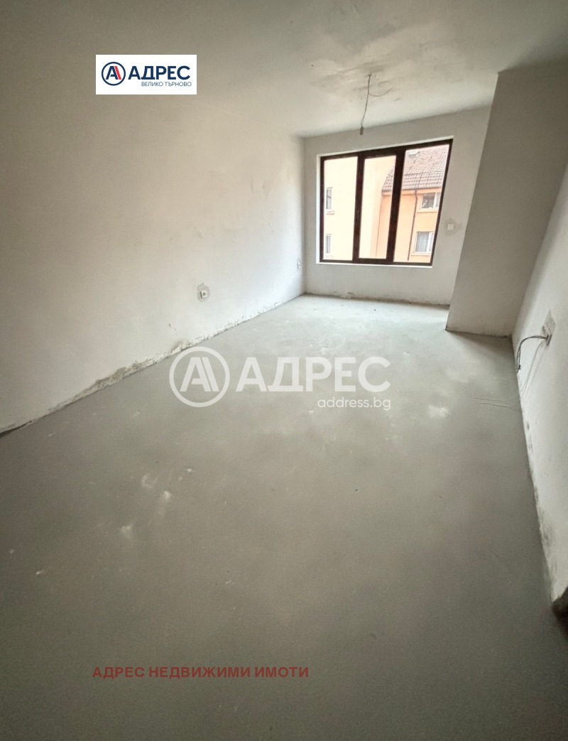 Продава 3-СТАЕН, гр. Велико Търново, Бузлуджа, снимка 2 - Апартаменти - 53033999