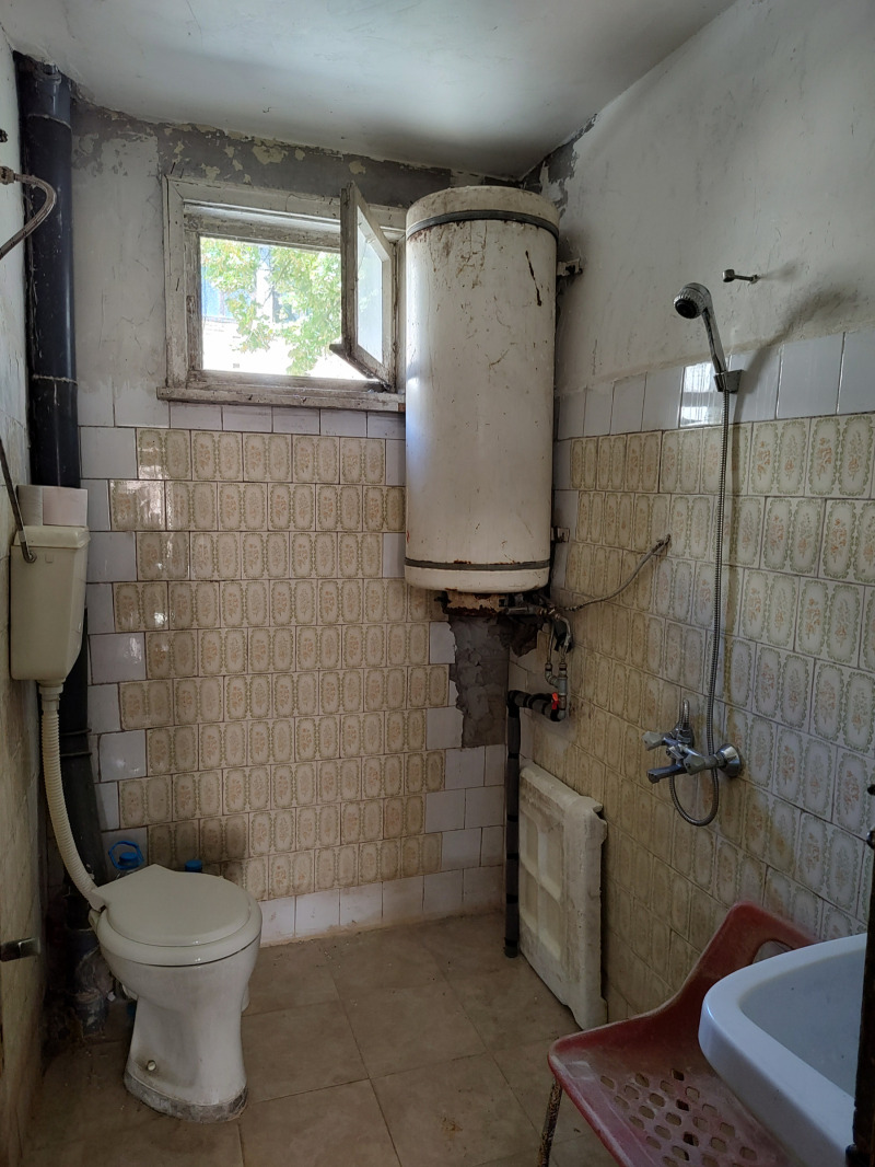 Продава  Етаж от къща град Видин , Химик , 65 кв.м | 81531219 - изображение [6]