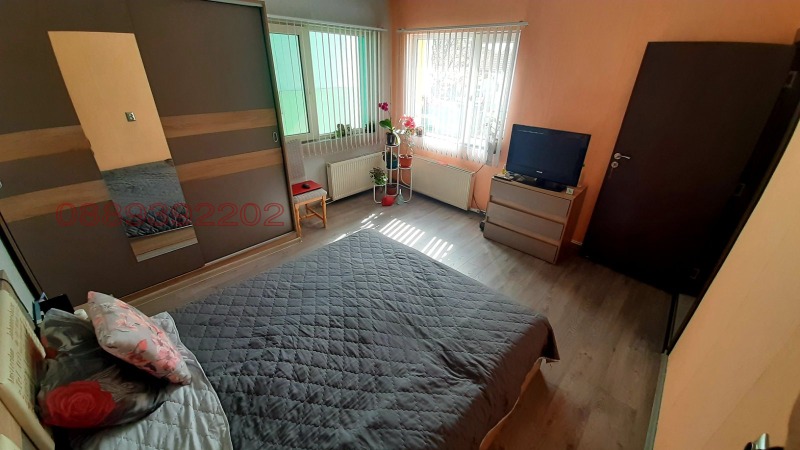 Продава КЪЩА, гр. Две могили, област Русе, снимка 12 - Къщи - 52780671