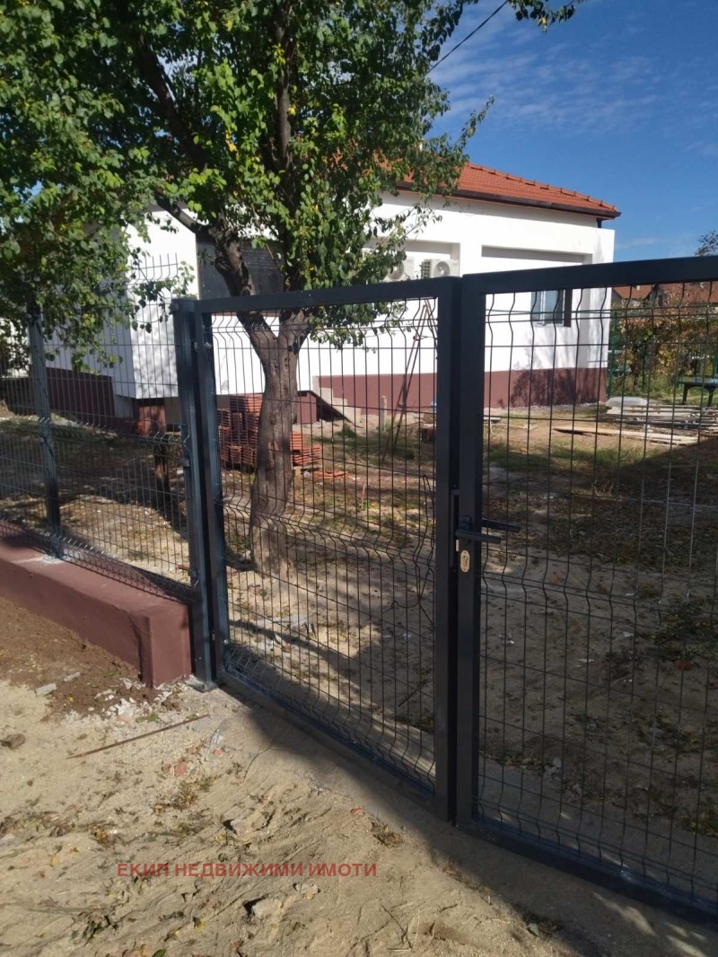 Продава КЪЩА, гр. София, гр. Нови Искър