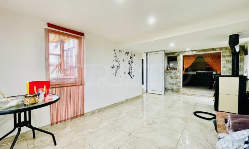 Продава КЪЩА, гр. Елена, област Велико Търново, снимка 17 - Къщи - 52141113