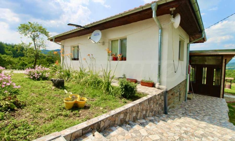 Продава КЪЩА, гр. Елена, област Велико Търново, снимка 16 - Къщи - 52141113