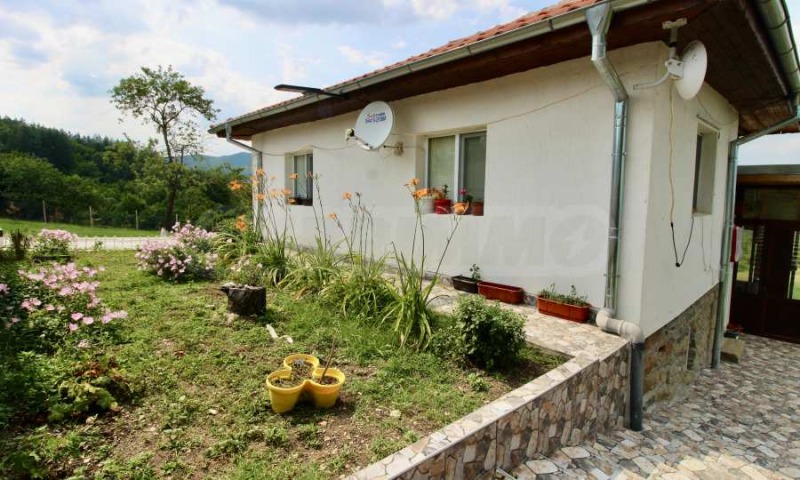 Продава КЪЩА, гр. Елена, област Велико Търново, снимка 11 - Къщи - 52141113