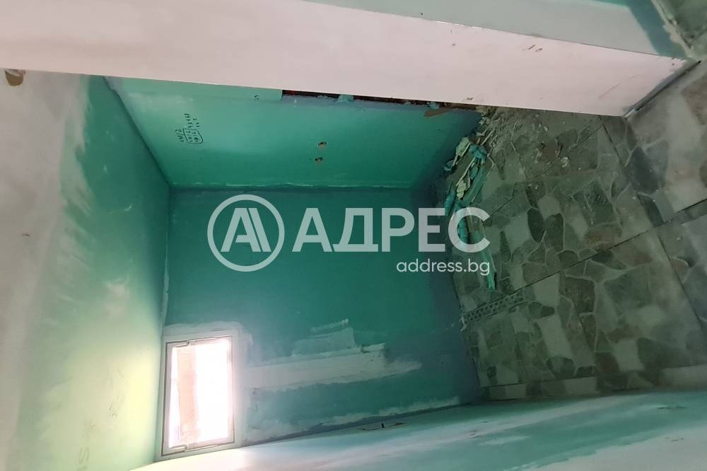 Продава КЪЩА, гр. Перник, Църква, снимка 8 - Къщи - 53595316