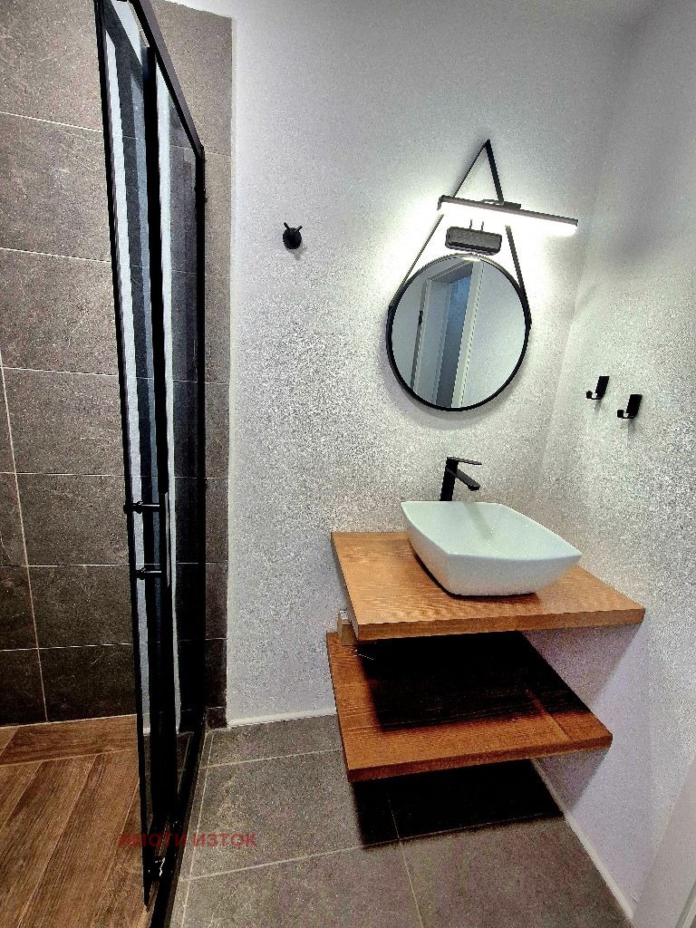 De vânzare  1 dormitor Pernic , Iztoc , 79 mp | 78687430 - imagine [13]