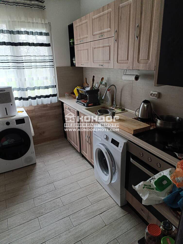 Продава МНОГОСТАЕН, гр. Пловдив, Кючук Париж, снимка 3 - Апартаменти - 55328680