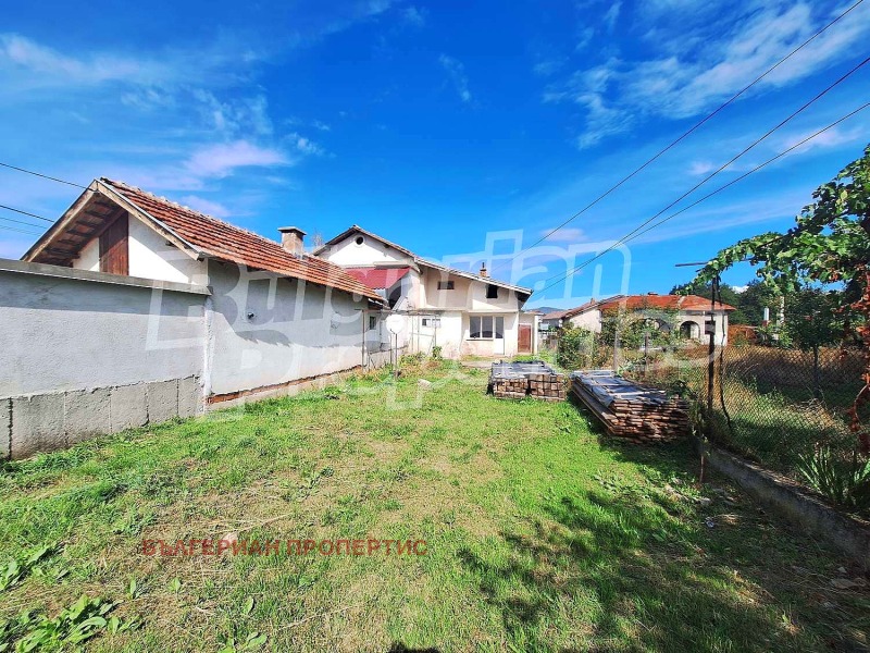 Till salu  Hus region Kyustendil , Krainici , 69 kvm | 70148014 - bild [5]