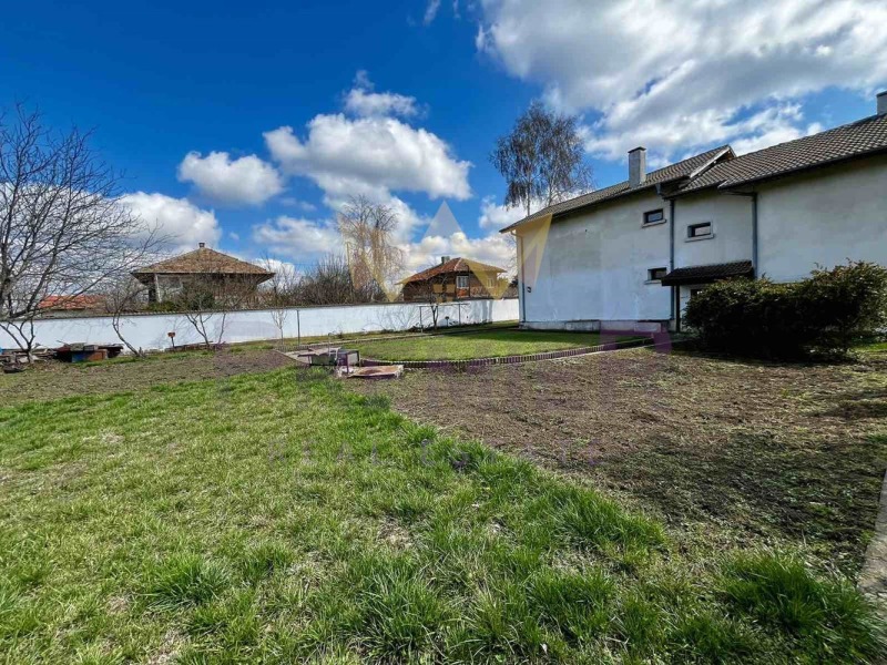 Продава КЪЩА, с. Овчарово, област Добрич, снимка 4 - Къщи - 53009051