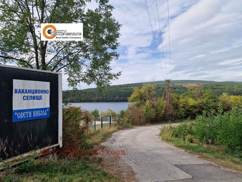 Продава ПАРЦЕЛ, яз. Пчелина, област Перник