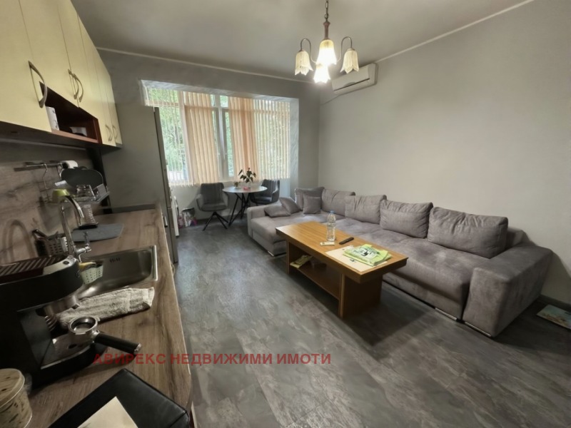Продава 3-СТАЕН в град Пловдив, Център - 75 кв.м / 204 500 € » 399 967.24 лв., АВИРЕКС НЕДВИЖИМИ ИМОТИ