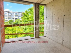 ������� 4-����� | Imot.bg � ����� ������ 12