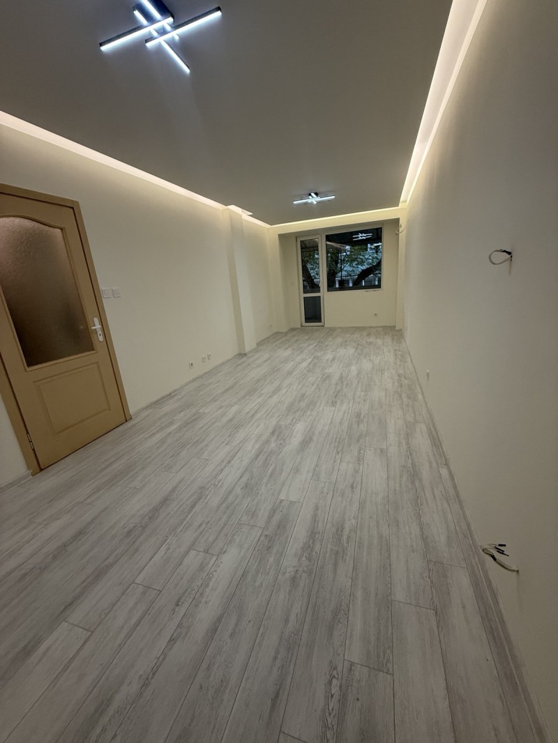 Продава 2-СТАЕН, гр. Пловдив, Христо Смирненски, снимка 2 - Апартаменти - 52245104