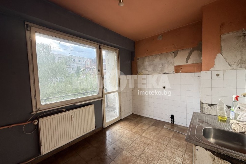 Till salu  2 sovrum Sofia , Hadji Dimitar , 86 kvm | 50325987 - bild [2]